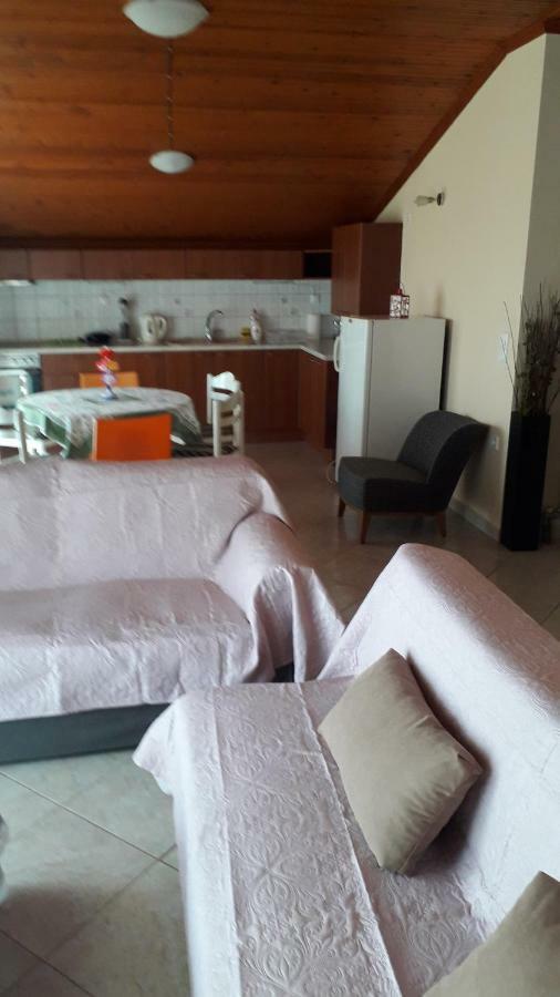 فيلا House Dilena Tsimtsiri يميناريا المظهر الخارجي الصورة